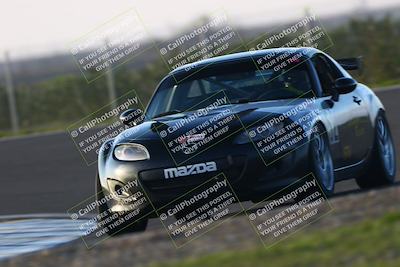 media/Jan-18-2026-CalClub SCCA (Sun) [[8bc6468723]]/Group 7 Race/Turn 1/